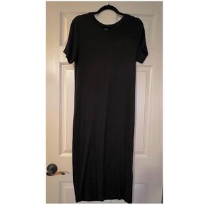 Old Navy Black Sheath Dress Crew Neck Short Sleeve